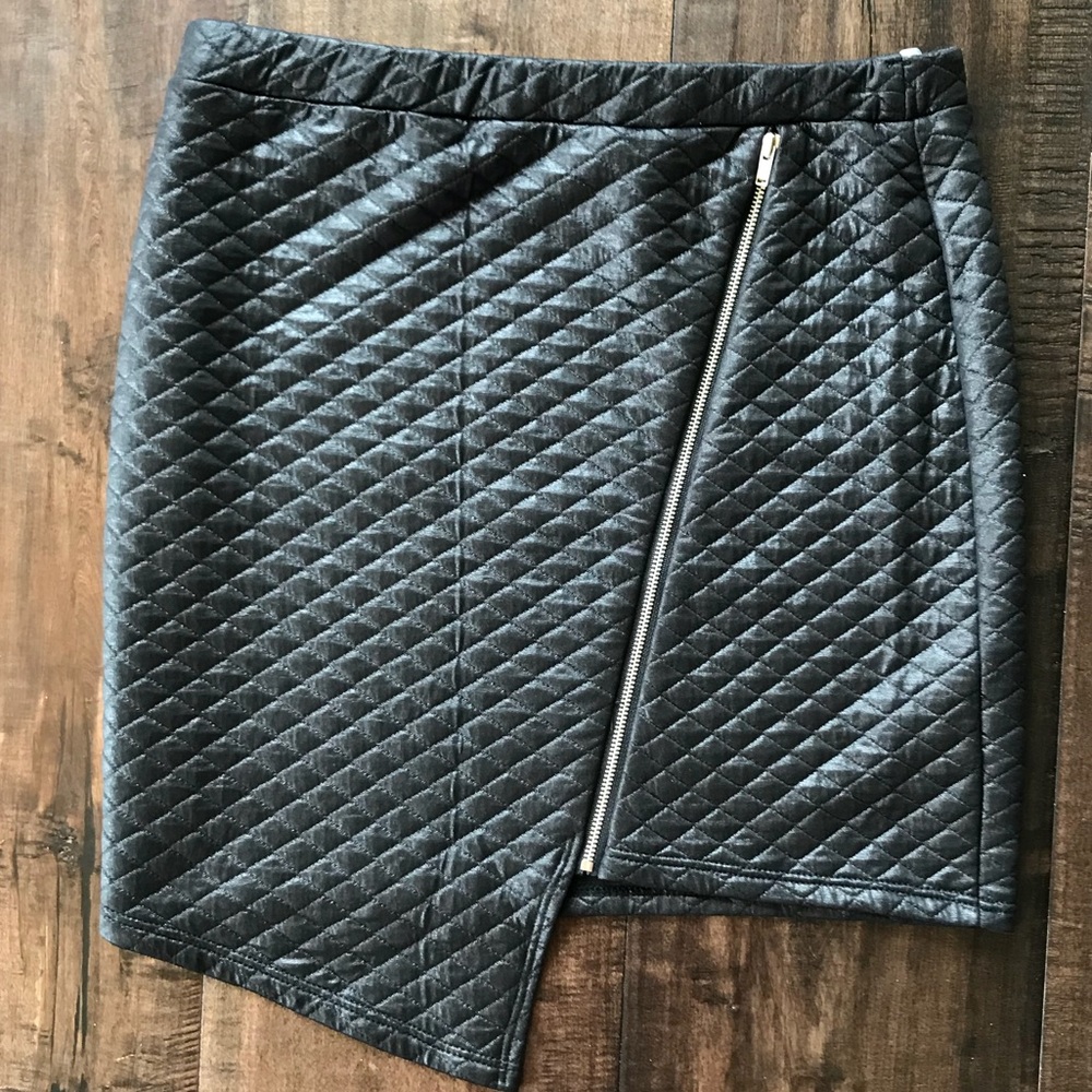 Cute mini skirt